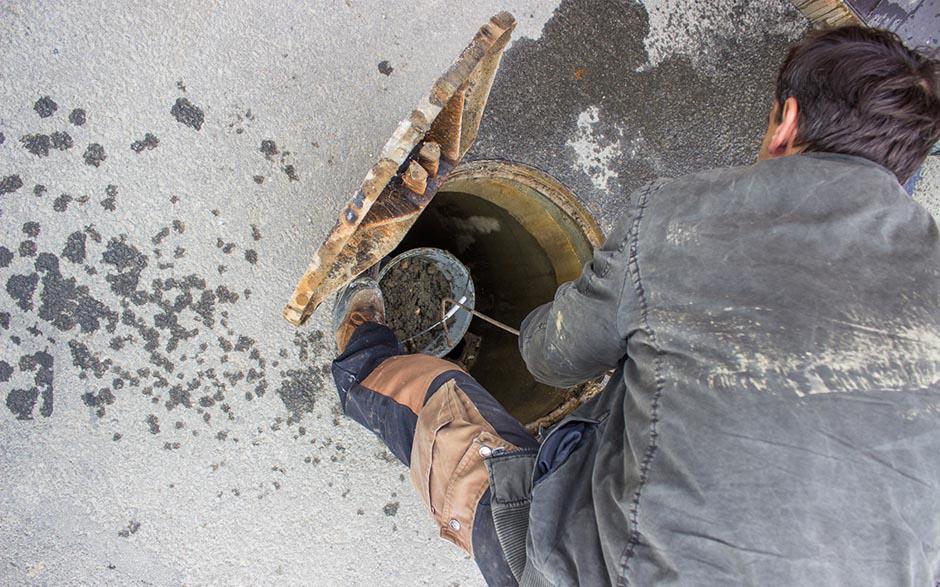 tuyau débouche canalisation Louvres