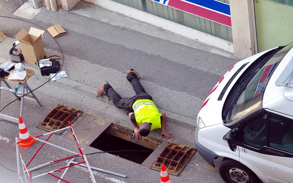 tuyau débouche canalisation Louvres